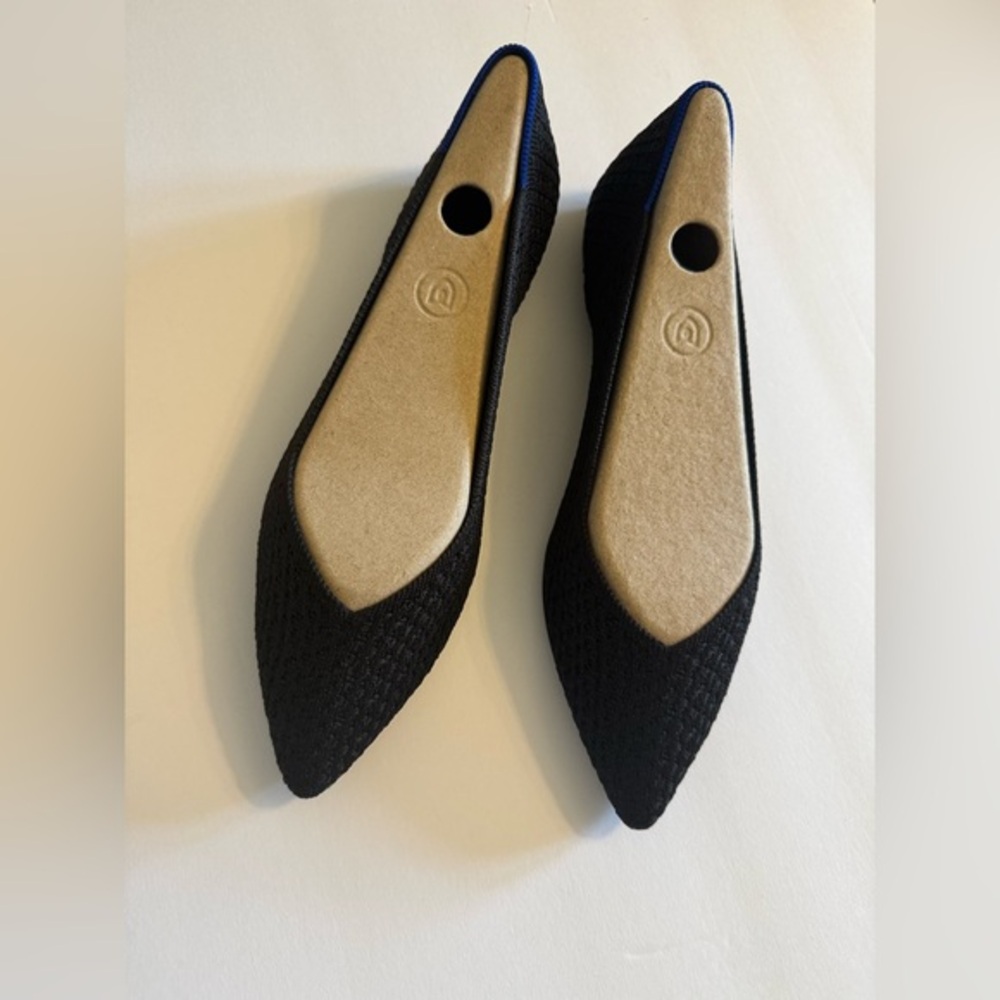 Rothy’s black honeycomb flat NEW
